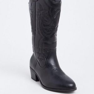 Torrid Western Style Black Boots Sz 13